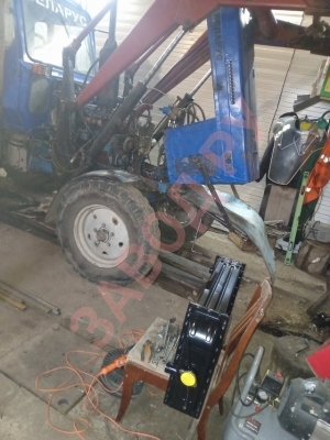 Почему на мтз 80 с турбовым мотором нужно подгазовывать на холостых иначе не погрузишь, глохнет? Почему на мтз 80 с турбовым мотором нужно подгазовывать на холостых иначе не погрузишь, глохнет?