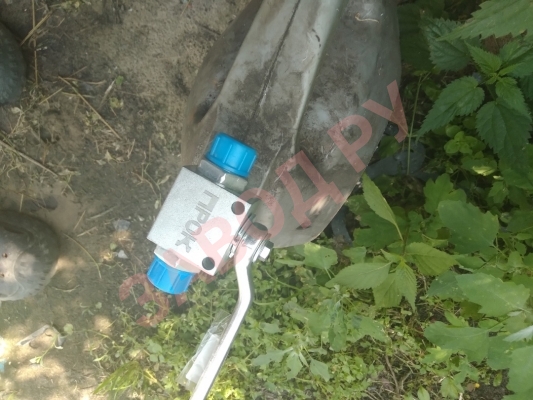 Вариант гидрозамка навески на любой трактор. 