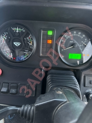 При запуске двигателя не работает свеча накала , когда завелся постоянно горит. 