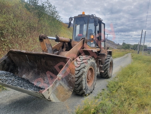  Амкадор 28а .Почему,когда едешь скрипят тормоза и словно за зад держит?