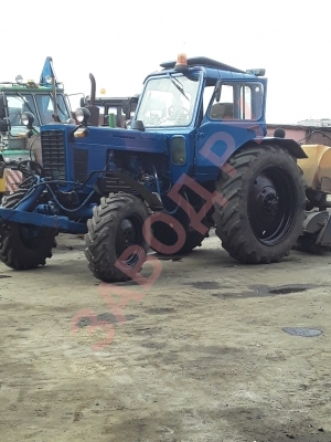 После покраски трактора кисточкой