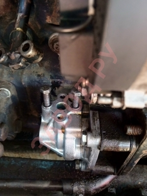 На мтз 82.1 подтекает масло с нш10, паронитовая прокладка порвана. Нужно ли вырезать из паронита?