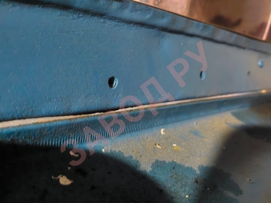 Чем и как можно загерметизировать кабину, на мтз 50?  Чем и как можно загерметизировать кабину, на мтз 50?