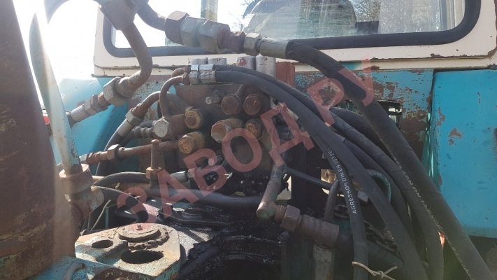 Как и чем можно заварить штуцер на распределителе ЮМЗ р 200 ?Течет сильно,полуавтомат не взял. Штуцер входной с нш 100.