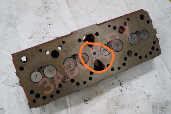 Разобрал двигатель СМД 15. Может подскажете зачем вот эти две прорези?  Разобрал двигатель СМД 15. Может подскажете зачем вот эти две прорези?