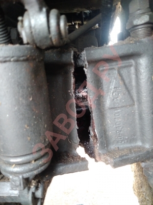 Зацепил полуосью столб! Задний мост!