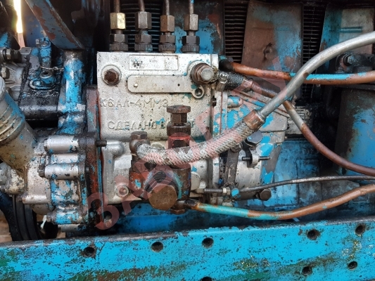 Как проверить уровень масла в топливном насосе?