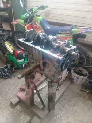 Разобрал мотор д 240 для кап ремонта. Какую поршневую и вкладыши ставить в соотношении цена качество? 