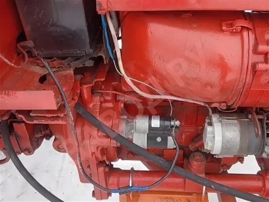 Почему на т25 при прокрутке стартера замыкает в кабину и в местах креплений искрит? 