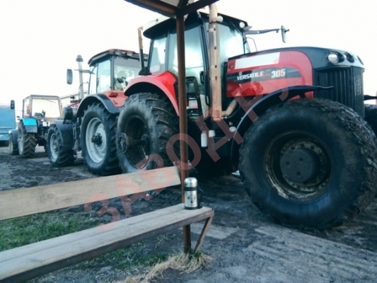 Кто-нибудь сталкивался с выводом воздухозаборника на Версатайл 305?  Кто-нибудь сталкивался с выводом воздухозаборника на Версатайл 305?