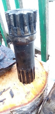 Как, правильно называется этот вал ?