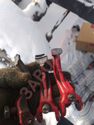 Мтз82 Из-за чего может сжирать лапки, на старой корзине? Сменил новую, беда осталась и регулировочные винты развальцовывает.