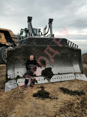 Работаю машинистом бульдозера Libherr PR-776 Работаю машинистом бульдозера Libherr PR-776