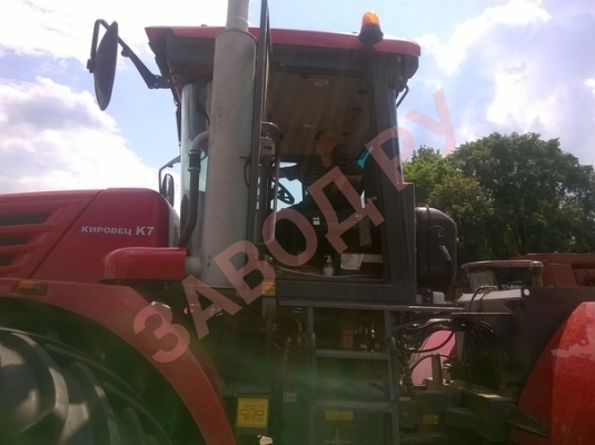 Кировец и Беларус