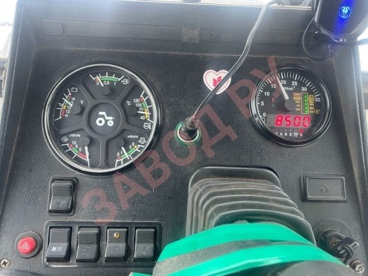 Какое нормальное давление для средних оборотов ? 