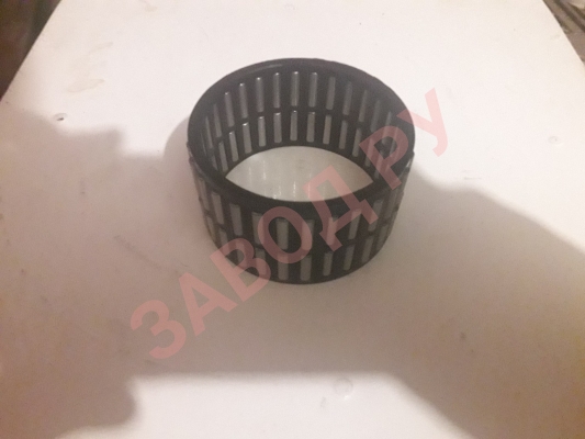  Делаем капитальный ремонт коробки передач МТЗ-82 Какой подшипник лучше на блок -шестерне рассыпные ролики? Или - браслет? 