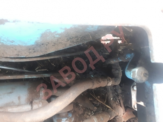 Зачем этот рычаг под сиденьем МТЗ?  Зачем этот рычаг под сиденьем МТЗ?