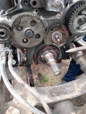 Резьба на приводе насоса на МТЗ- 1523.  Резьба на приводе насоса на МТЗ- 1523.