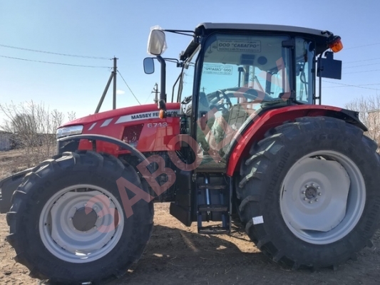 Кто что скажет что за трактор? Кто что скажет что за трактор?