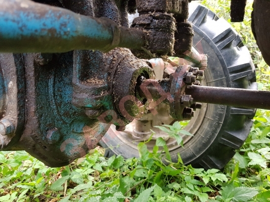 Как заменить сальник на пвм, капает масло?