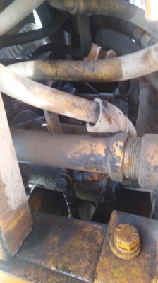 Амкадор-нет давления Нужно ли снимать колесо ,крыло , чтобы добраться,насос с Рома сняли ?