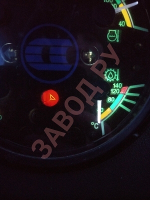  Амкодор 352. Почему вечно тускло горит руль?