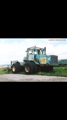 Как поставить на тракторе каркас безопасности из квадратной трубы? Какой диаметр трубы и толщина стенки, какие крепления ?